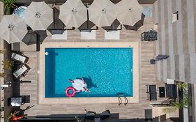 Vellum Hotel